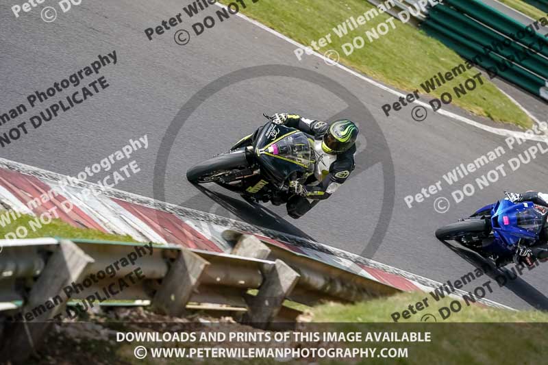 cadwell no limits trackday;cadwell park;cadwell park photographs;cadwell trackday photographs;enduro digital images;event digital images;eventdigitalimages;no limits trackdays;peter wileman photography;racing digital images;trackday digital images;trackday photos